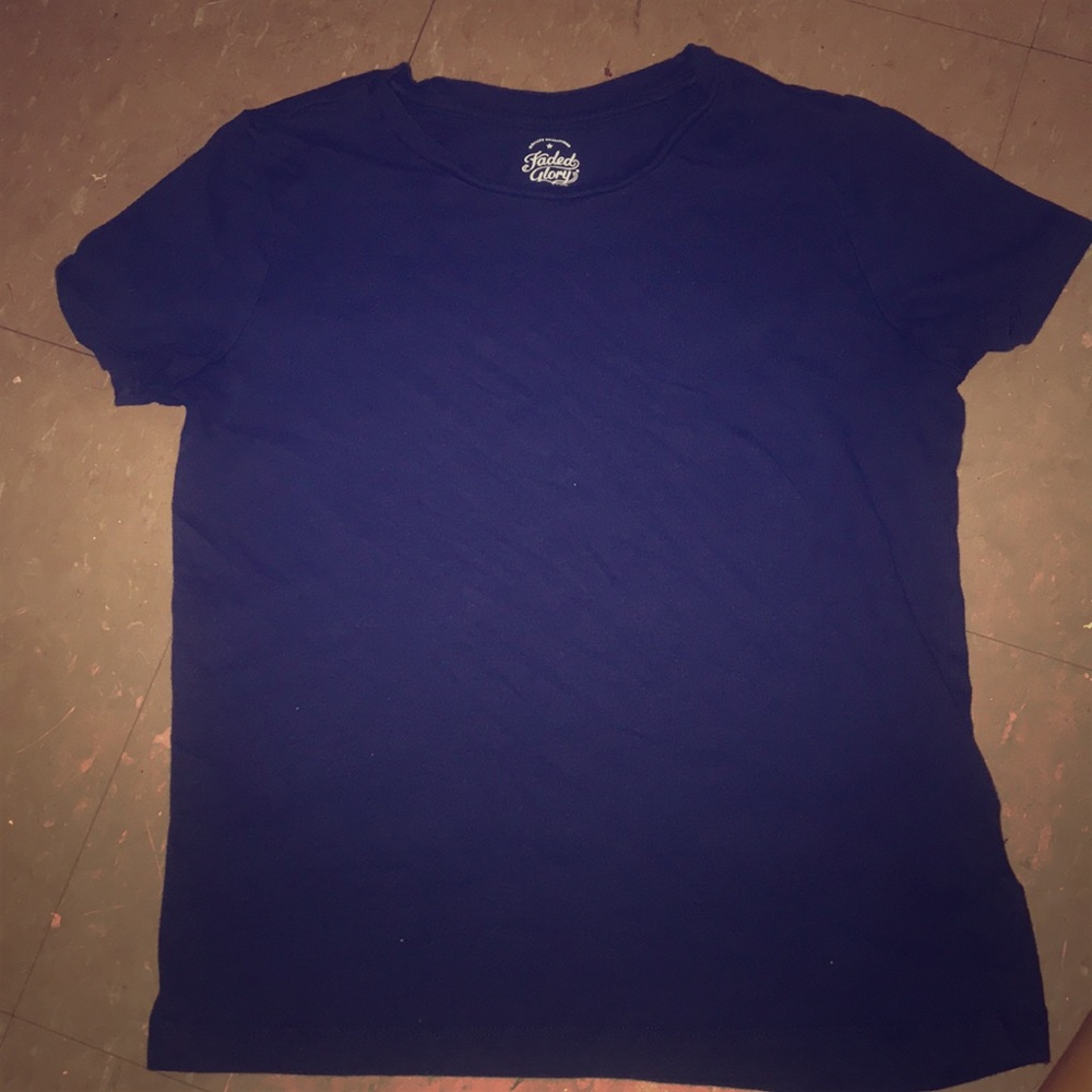 Navy blue tee shirt
